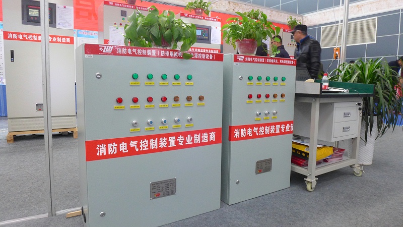風(fēng)機(jī)控制箱 (2)
